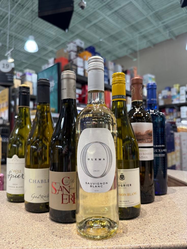 Fine White Wine Collection at Best Liquor Store in Gurugram